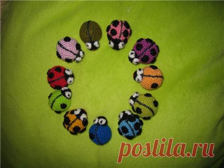 Божьи коровки, связанные крючком - Вязаные игрушки - Схемы вязания - Авторский проект Натальи Грухиной
