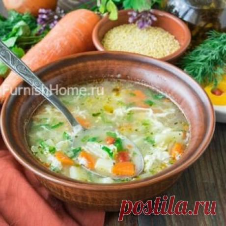 Суп с пшеном и сырым яйцом Вносим разнообразие в повседневное меню - готовим вкусный и сытный суп с пшеном и сырым яйцом. В народе такой суп называют деревенским или полевым, его часто готовят в казане на костре во время отдыха на природе. Благодаря специям и свежим овощам суп получается особенно ароматным, с насыщенным вкусом.