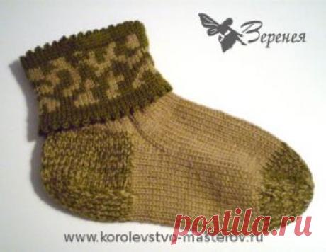 Носки мужские вязаные "Защитник" - подарок мужчине на 23 февраля. Носки спицами.