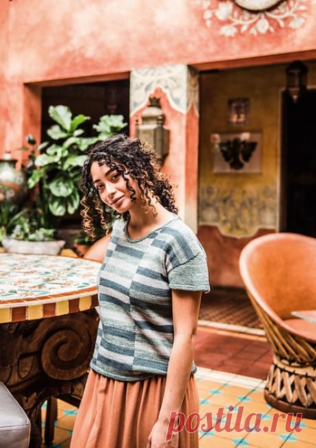 Топ Rievaulx
(Описание на английском)

Размеры: 1 (2, 3, 4, 5, 6, 7, 8)
Обхват груди: 84 (91, 99, 106.5, 114.5, 122, 129.5, 137)см с припуском 5-10см на свободное облегание.
Модель имеет окружность груди 81 см , рост 157,5 см и носит размер 2.

Пряжа: Neighborhood Fiber Co. Studio Sock (аппликатура / 4-слойный вес; 100% superwash Merino wool; 365м в мотке 113 г )
Оттенки:
Пряжа А: Hollins Market; 1 моток
Пряжа B: Rosemont; 1 (1, 2, 2, 2, 2, 2, 2) мотки
Пряжа C:Charles Cent...