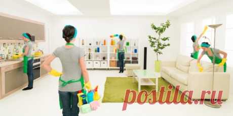 Как правильно мыть натяжной потолок / Домоседы