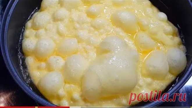 С ума сойти! Аромат на 2 квартала и очередь с тарелками!Вкуснее, чем в любой кондитерской! С ума сойти! Аромат на 2 квартала и очередь с тарелками! Вкуснее, чем в любой кондитерской! 



1рецепт:
яйцо 2шт
щепотка соль
сахар 2 ст.л
разрыхлитель 1ч.л 
йогурт 2 ст.л
мука 200г +/-


2 рецепт:
кефир 180 мл
разрыхлитель 1ст.л
соль 0.5 г
сахар 3 ст.л
грецкий  орех 50 г
рас.масло 20 мл
яйцо 1шт
мука 250 г +/- 

От НИХ еще НИКТО не отказался!Съедаются до крошки–СУПЕР Пышные, если д...