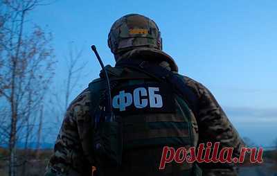В Дагестане задержали двух сторонников террористической организации. Пресс-служба УФСБ России по республике сообщила, что в качестве членов организации фигуранты собирали деньги для приобретения военного оборудования, оружия, боеприпасов и техники