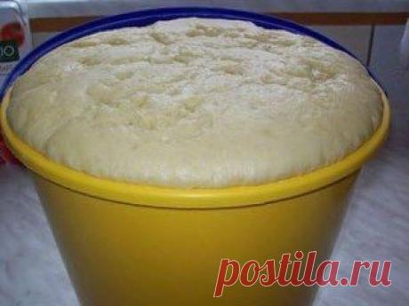КЛАССНАЯ  ПОДБОРКА. ТЕСТО
.
Вкуснотища необыкновенная! 
Описание рецепта в нашем источнике по ссылке: ►►► https://urlforum.info/1ji
Приятного аппетита, надеюсь, вам понравится!