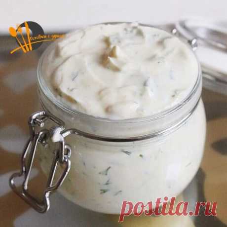 ⠀20 Соусов для заправок салатов и вторых блюд