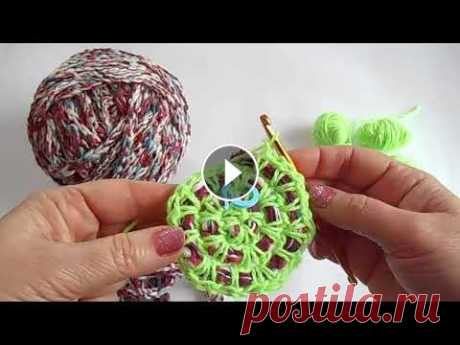 Супер быстрый коврик крючком из остатков пряжи / Мастер класс / HOW TO CROCHET BEAUTIFUL CARPET Коврик крючком из остатков пряжи добавит в атмосферу вашего дома уюта и тепла! Особенный шарм коврику придает вплетенный шнур, связанный своими руками...