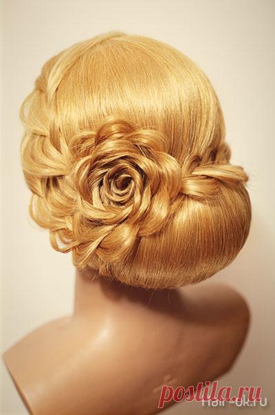Прическа низкий пучок с цветком - Прически своими руками Вечерние прически с пучком, украшенным плетением, во все времена считались стильными и очень женственными. И в нашем современном мире они