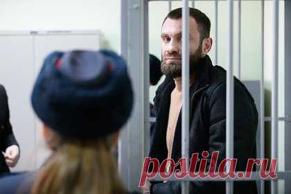 Названный смотрящим за российским регионом отказался от статуса