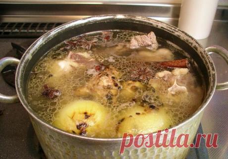 Костный бульон при СРК — что нужно знать