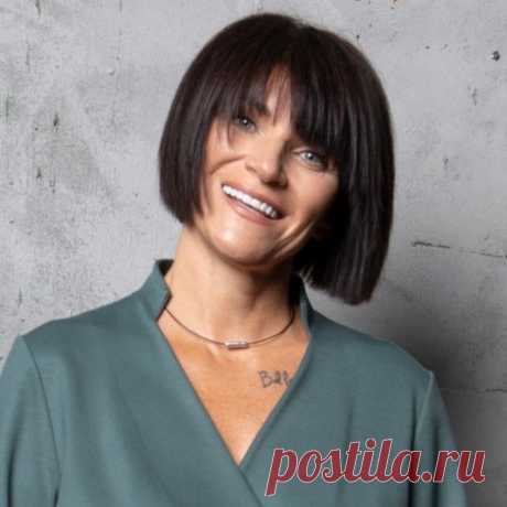 Все о ЛЕЧЕБНОМ ГОЛОДАНИИ и здоровой коррекции веса 📌Расскажем о пользе лечебного голодания 📌Объясним, почему голодание оздоравливает, омолаживает и экологично нормализует вес 📌Убедим, что голодать НЕ СТРАШНО, НЕ ОПАСНО и НЕВЕРОЯТНО ПОЛЕЗНО И получим всего за 7 дней ✅Минус 6-9 кг по весу без обвисания кожи ✅Минус 1-2 размера в объемах в области талии ✅Плюс подтянутая кожа, блестящие глаза, крепкий иммунитет и зависть сверстников  Идея онлайн программы лечебного голодания...