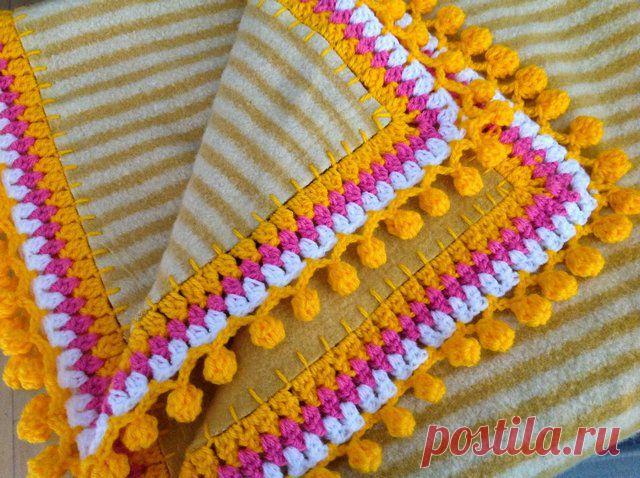 Кайма крючком — помпоны. Без отрыва нити и совсем несложно. Мастер-класс.