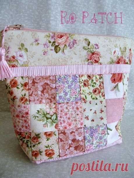 Несессер - РОЗА, с помощью Flickr. | Bolsas, necessaires электронной afins