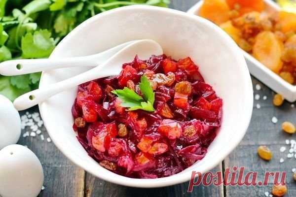 Салат «Свеколка», как в детском саду, всего 3 ингредиента, но очень вкусно Не только вкусный, но и полезный салатик