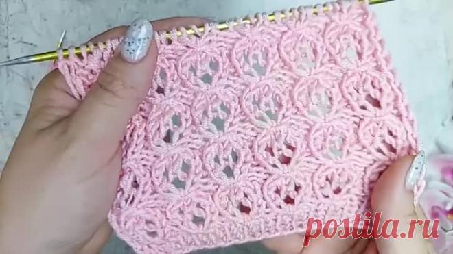 Бабушка вяжет