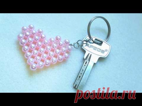 Валентинка. Сердце из бусин. Брелок. Heart of beads