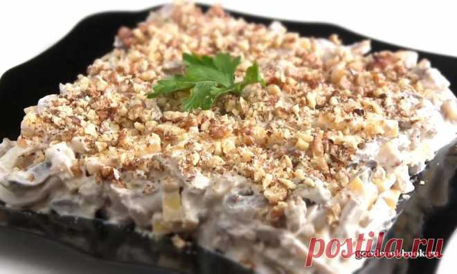Очень вкусный салат из кальмаров. 3 Простых рецепта. Сегодня будем готовить три очень вкусных салата из кальмаров. Все рецепты показаны...