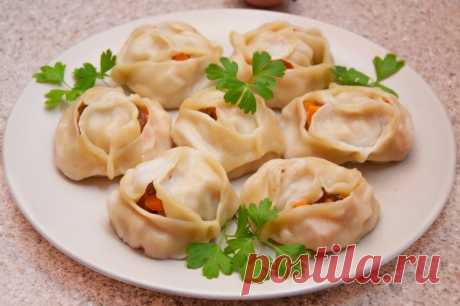 Вкусно и сочно! Манты с курицей и тыквой — Вкусные рецепты