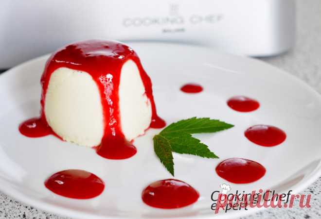Итальянский десерт Панакота (Panna Cotta) с малиновим соусом