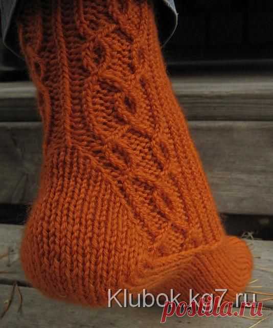 Тапочки, носки, гольфы