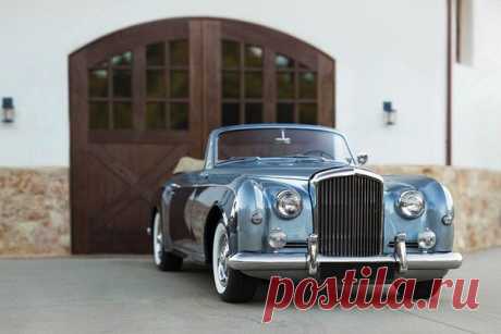 Мало что сравнится с божественным Bentley S1 Continental Drophead Coupe | Автоутро | Яндекс Дзен