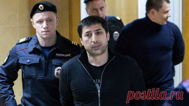 Осужденный на 15 лет отставной майор ВДВ отправился в зону спецоперации. Отставной майор спецназа воздушно-десантных войск (ВДВ) Батыр Бекмурадов отправился из колонии строгого режима в зону проведения военной операции на Украине. Об этом пишет газета "Коммерсантъ". В материале говорится, что ...