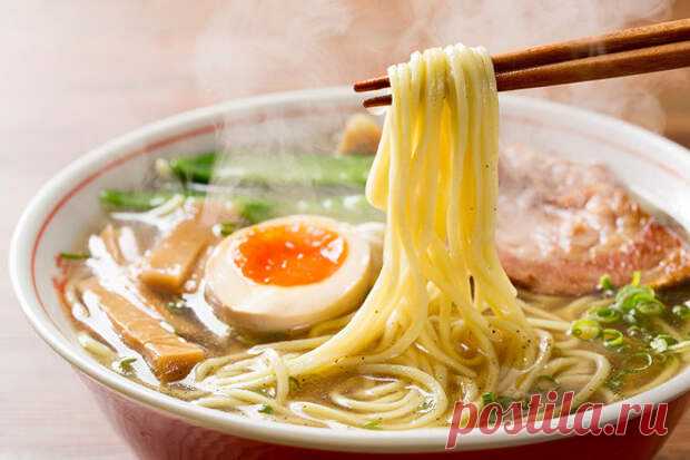 (37) С миру по ложке: национальные супы разных стран - Будет вкусно - 11 июля - 43995556595 - Медиаплатформа МирТесен Это универсальное блюдо есть в меню абсолютно любой кухни мира. Если вы хотите побольше узнать о гастрономических традициях той или иной страны, то лучше всего начать с тарелки местного супа. Предлагаем отправиться в новое кулинарное турне вокруг света и узнать, какими первыми блюдами гордятся - 11 июля - 43995556595 - Медиаплатформа МирТесен