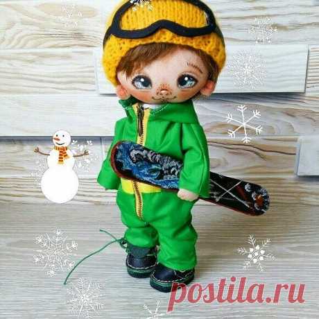 Доброго сНежного утра мои бруЛЬянтовые!😘РАСКРЫВАЮ СВОИ КАРТЫ ПО ЗАКАЗАМ:В связи с тем,что в директ приходит много вопросов ,решила рассказать подробно мои планы по приему заказов.Итак ,ноябрь и декабрь -очень плотный график.Но в конце каждого месяца постараюсь сделать по свободной(му) Сладульке(или Сладулику).Январь,февраль-заняты,но менее плотно,потому так же в конце этих месяцев ждите свободных.МАРТ!Март СВОБОДЕН и заказы на март я буду принимать только в своей группе в...