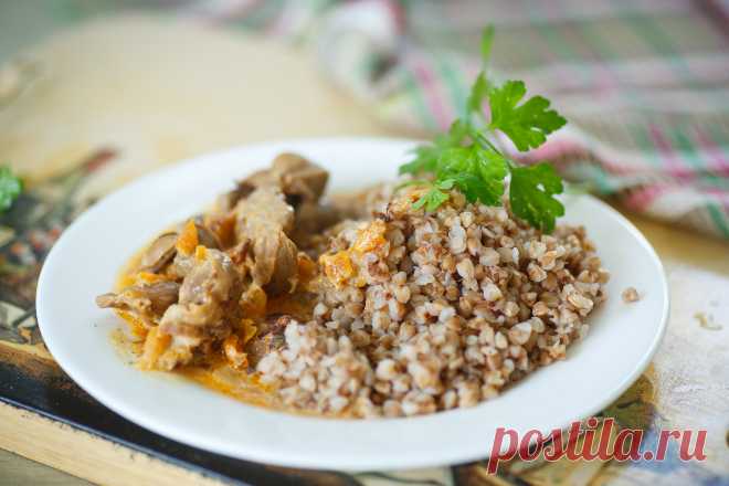 Гречка с курицей - питательно и вкусно!