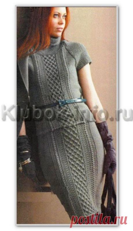 Вязание спицами. Комплект с рельефным узором: пуловер с короткими рукавами и прямая юбка. Размеры: XS (М; L)