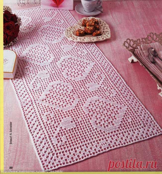 Прямоугольная салфетка 35 Х 82 СМ (сердечки, филейное вязание)