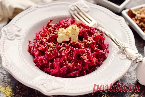 Салат Пиковая дама из свеклы – рецепт с фото