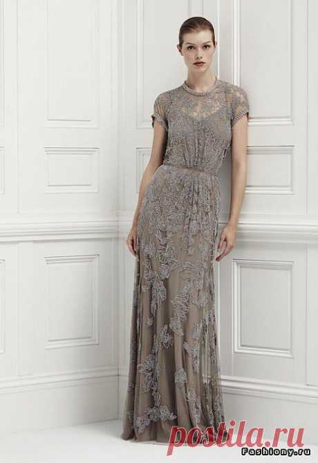 Jenny Packham Круизная коллекция 2014 
В сегодняшней публикации хочу познакомить Вас с новой круизной коллекцией на 2014 год от американского дизайнера британского происхождения Дженни Пэкхема (Jenny Packham). Коллекции от Jenny Packham очень похожи на творения ливанских дизайнеров, что очень радует. Дженни Пэкхем настоящий мастер своего дела, он умело работает с тканью, фасонами и ручной вышивкой.