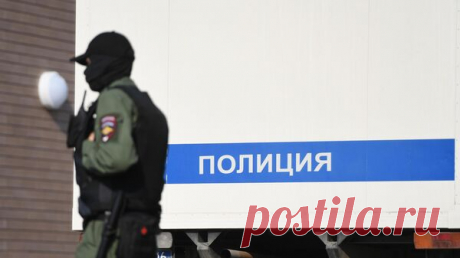В Воронеже дебошир несколько раз ударил ножом полицейского