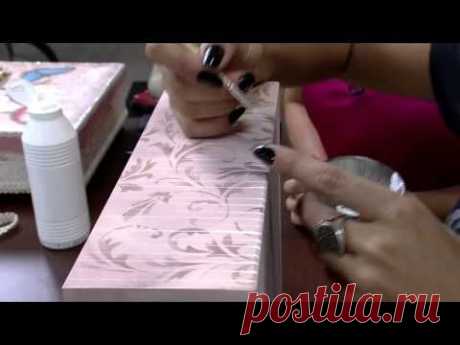 Интересный прием по созданию фонового рисунка)