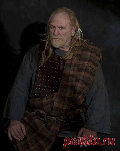 Джеймс Космо, 24 мая, 1948