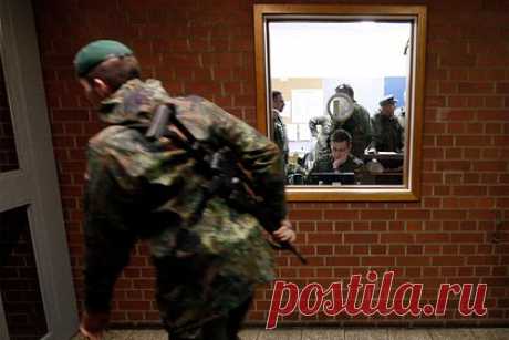 В Германии сообщили о новых попытках взлома казарм