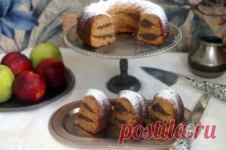 Кекс с яблочным пюре и ореховой прослойкой : Выпечка сладкая