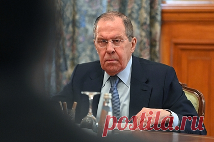 Тайвань подтвердил остановку экспорта чипов в Россию. Руководство Тайваня присоединилось к международным санкциям в отношении России в связи с ситуацией вокруг Украины. Республика является крупнейшим международным производителем микропроцессоров. Компания TSMC обязалась полностью исполнять новые экспортные правила, что означает остановку их поставок в Россию.