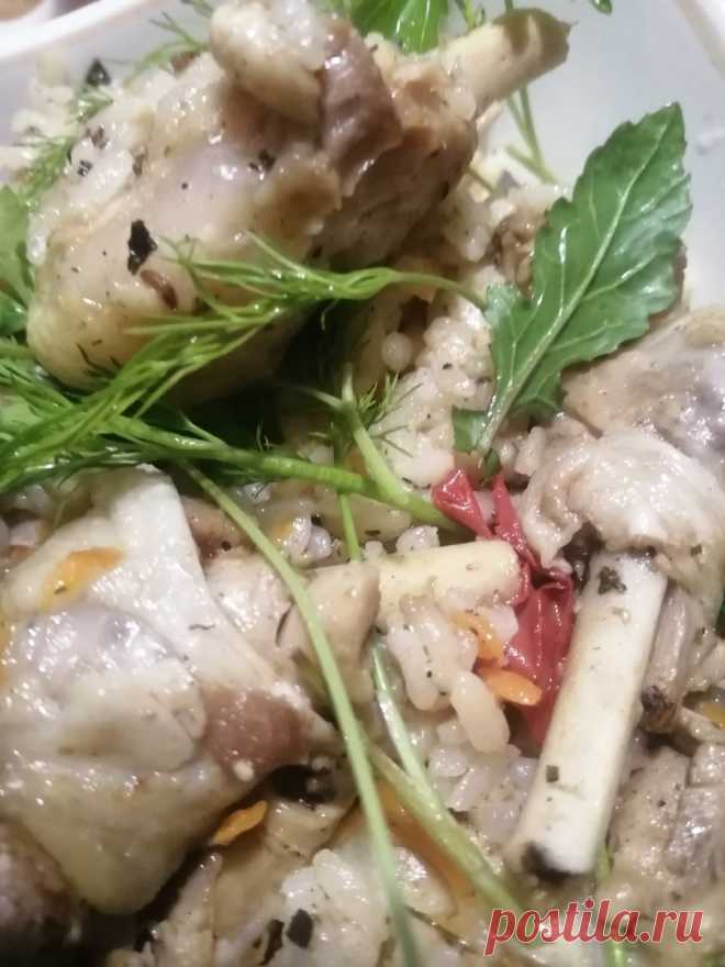 Греческий плов с куриными ножками