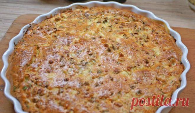 Заливной пирог на майонезе и сметане