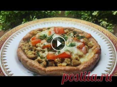 Открытый мясной пирог, который можно даже худеющим! ✅Ингредиенты на 2 открытых пирога: 100 г творога 9 %, 1 яйцо (понадобиться только белок), пшеничная цельнозерновая мука (можно рисовую муку) - 50 г, щ...
