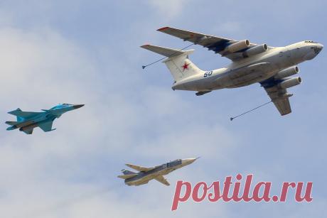 «Самолёт Ил-78М - (Топливозаправщик) заправляет Су-34 и Су-24» — карточка пользователя woo.akama в Яндекс.Коллекциях