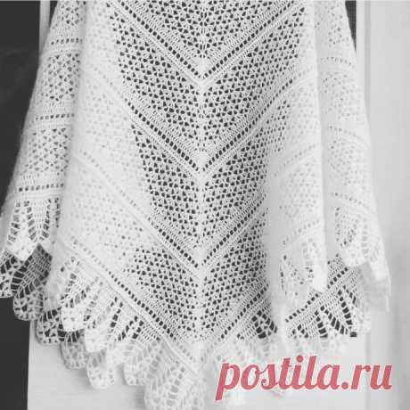 Красивая шаль крючком