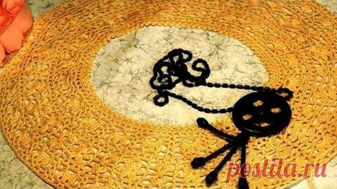 Вязание крючком платье на круглой кокетке 