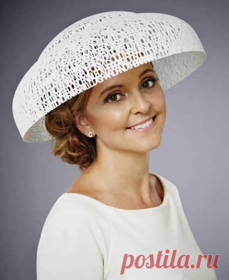 WATCH: HATS OFF TO TECHNOLOGY - How To Make Hats Millinery Classes | Hat Academy