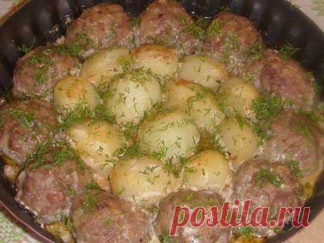(7) Facebook
