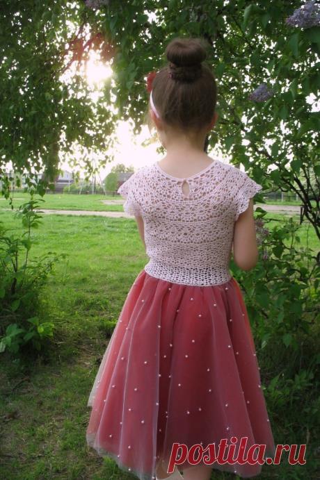 Какая красота!!! Платье крючком «Весеннее пробуждение» для девочки (ИДЕИ ДЛЯ ВДОХНОВЕНИЯ) — Журнал Вдохновение Рукодельницы Просматривайте этот и другие пины на доске Вязание для детей.
Модели из журналов пользователя Olga Z.