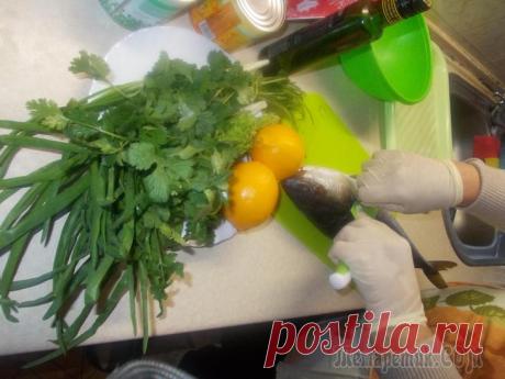 Скумбрия,запеченная в рукаве с овощами!Попробуйте-очень вкусно и питательно!