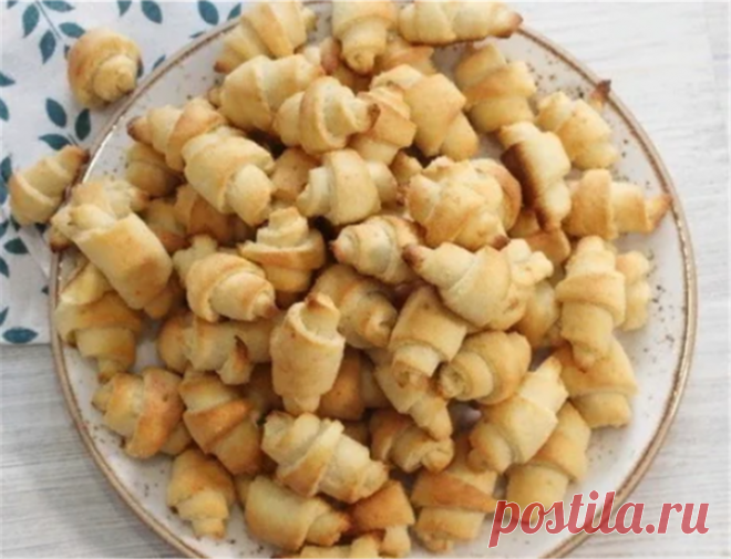 Творожные рогалики. За 1 час целая тарелка вкусняшек!!!