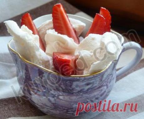 РЕЦЕПТЫ | Клубника с безе и творогом